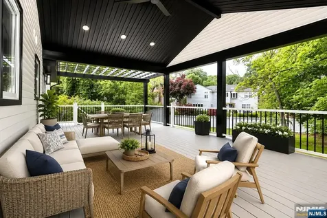415 Goffle Road Wyckoff NJ 07481