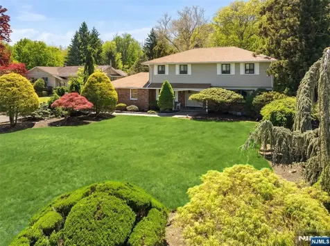 25 Maria Drive Hillsdale NJ 07642