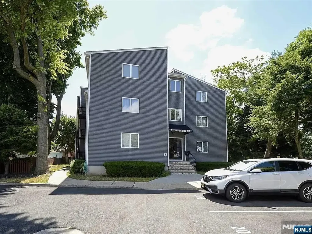 52 Heckel Street Belleville NJ 07109