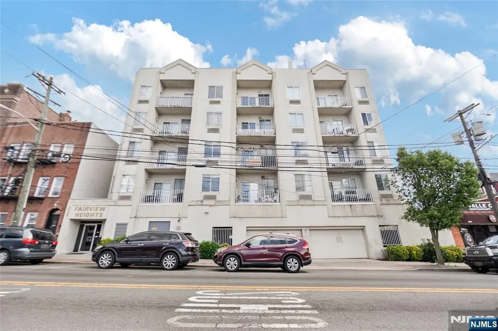 320 Anderson Avenue Fairview NJ 07022