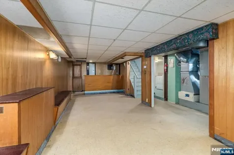 364 Roosevelt Avenue Lyndhurst NJ 07071