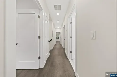 418 East Avenue Northvale NJ 07647