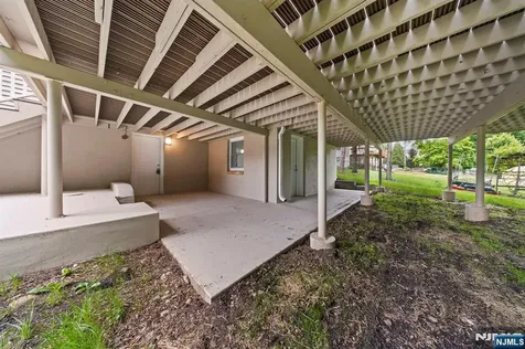 418 East Avenue Northvale NJ 07647