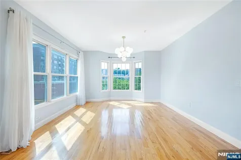 337 The Promenade Edgewater NJ 07013