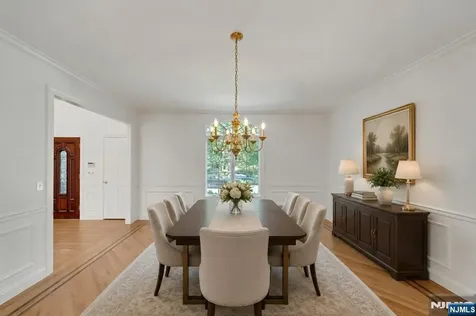 210 Woodmere Court Franklin Lakes NJ 07417