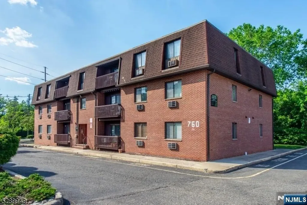 760 Mill Street Belleville NJ 07109