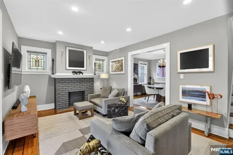 13 Front Street North Arlington NJ 07031
