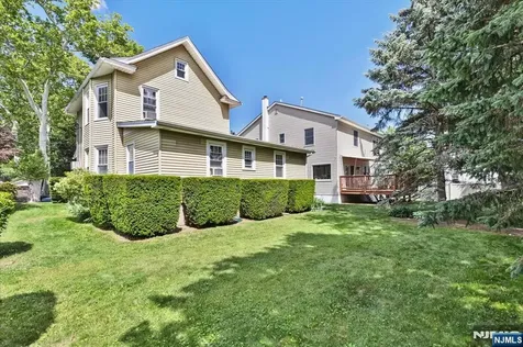 209 Washington Avenue Rutherford NJ 07070
