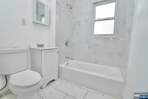 240-242 Sunset Avenue Newark NJ 07106