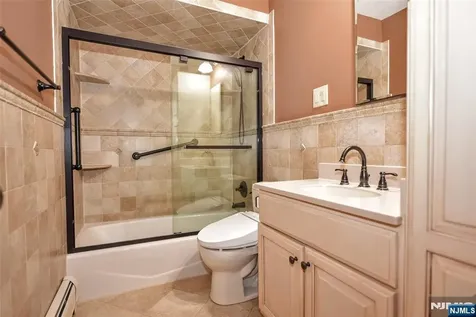 24 Maple Avenue Waldwick NJ 07463