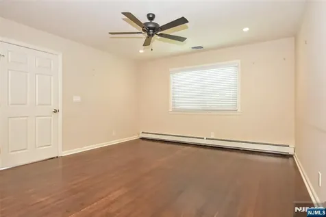 24 Maple Avenue Waldwick NJ 07463
