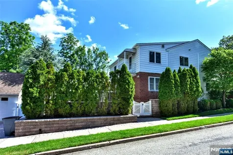 24 Maple Avenue Waldwick NJ 07463