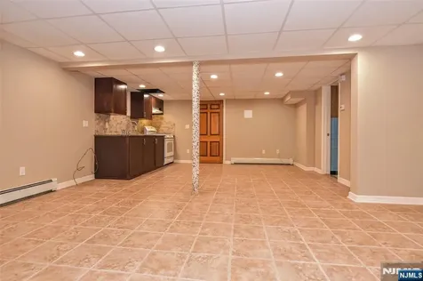 24 Maple Avenue Waldwick NJ 07463