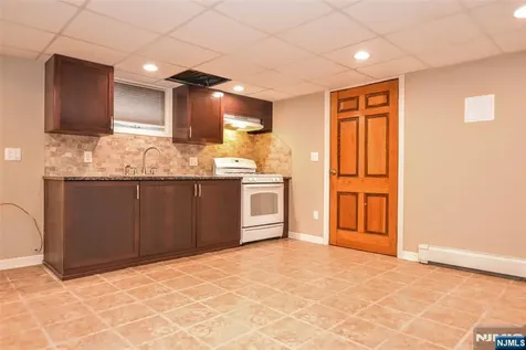 24 Maple Avenue Waldwick NJ 07463