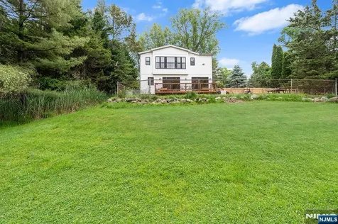 55 Cripplebush Old Tappan NJ 07675
