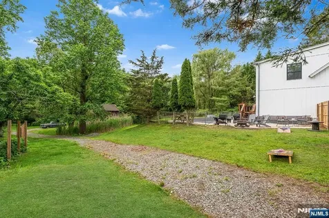 55 Cripplebush Old Tappan NJ 07675