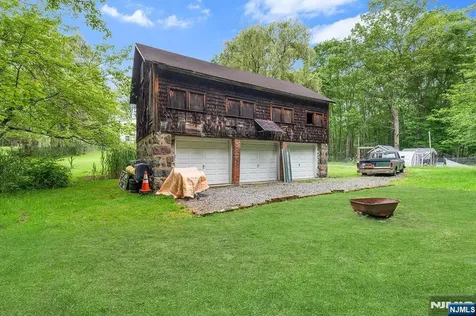 55 Cripplebush Old Tappan NJ 07675