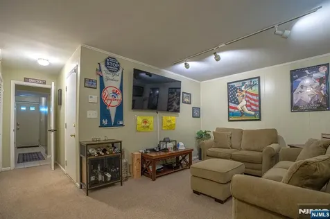 575 Grove Clifton NJ 07013