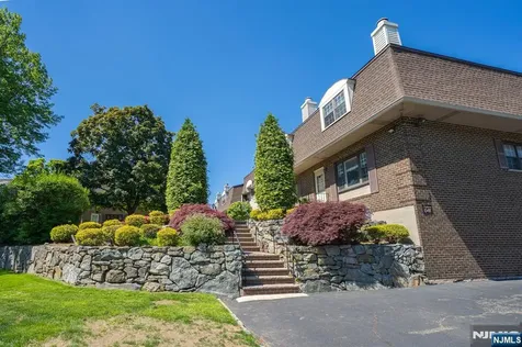 575 Grove Clifton NJ 07013