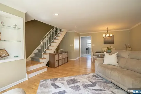 575 Grove Clifton NJ 07013