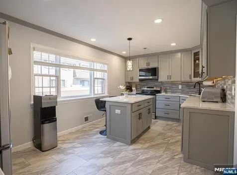 575 Grove Clifton NJ 07013