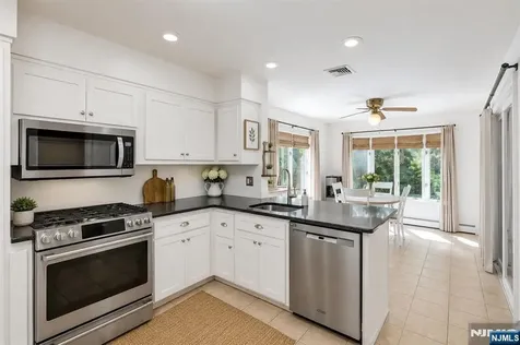 31 Monhegan Avenue Wayne NJ 07470