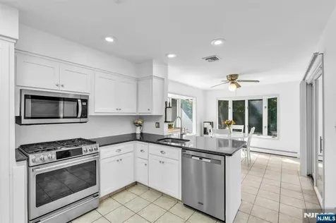 31 Monhegan Avenue Wayne NJ 07470