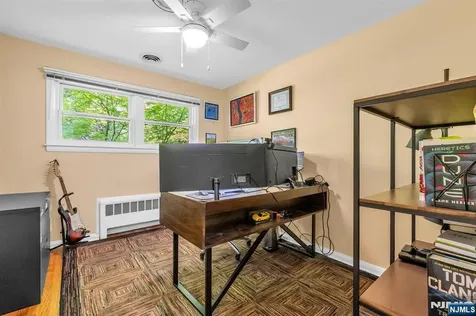 31 Monhegan Avenue Wayne NJ 07470