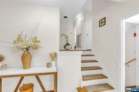 31 Monhegan Avenue Wayne NJ 07470