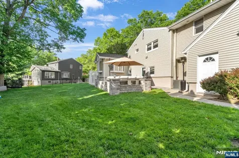 31 Monhegan Avenue Wayne NJ 07470