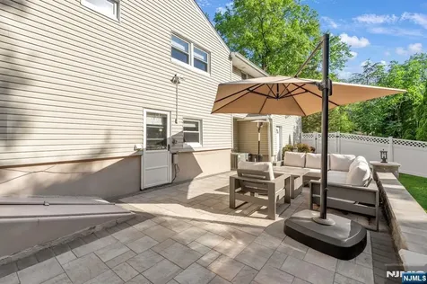 31 Monhegan Avenue Wayne NJ 07470