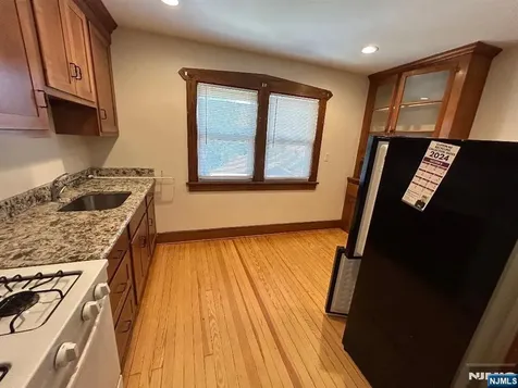 256 7th Street Clifton NJ 07011