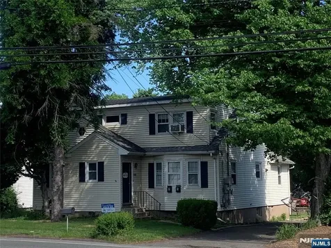 1147 Goffle Road Hawthorne NJ 07506