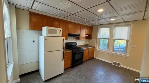 107 3rd Avenue Hawthorne NJ 07506
