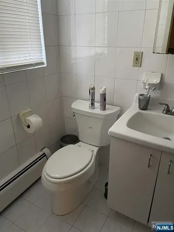 1323 Anderson Fort Lee NJ 07024