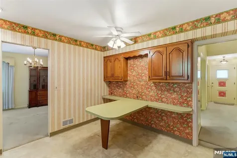 169 Hamilton Road Teaneck NJ 07666