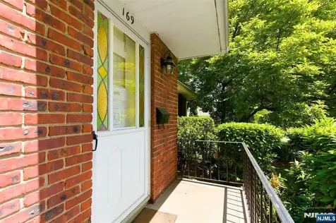 169 Hamilton Road Teaneck NJ 07666