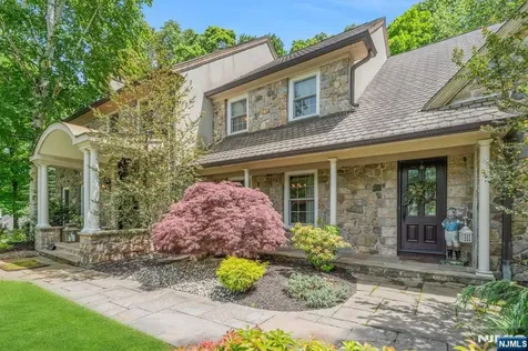 3 Rolling Ridge Drive Rockaway Township NJ 07866