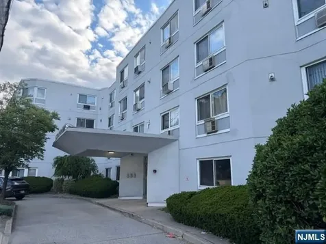 333 Grand Avenue Palisades Park NJ 07650