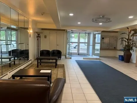 333 Grand Avenue Palisades Park NJ 07650