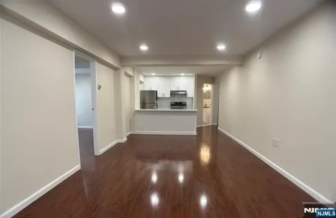 333 Grand Avenue Palisades Park NJ 07650
