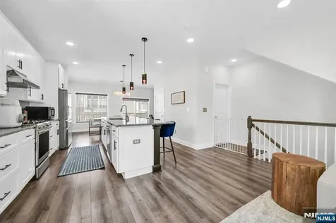 805 Abbe Road Little Falls NJ 07424