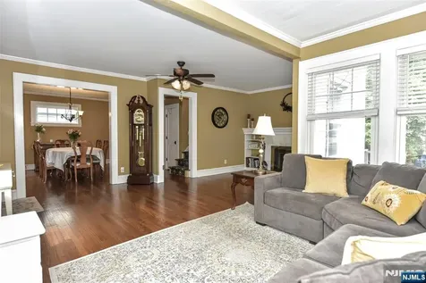 354 Demarest Avenue Oradell NJ 07649