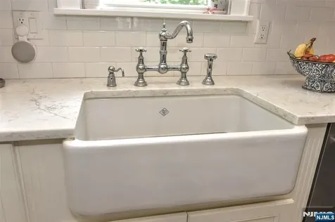 354 Demarest Avenue Oradell NJ 07649
