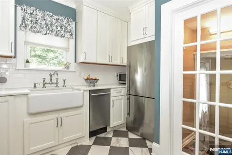 354 Demarest Avenue Oradell NJ 07649