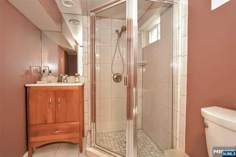 354 Demarest Avenue Oradell NJ 07649