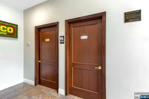 161 Mckinley Street Closter NJ 07624