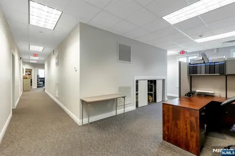 161 Mckinley Street Closter NJ 07624