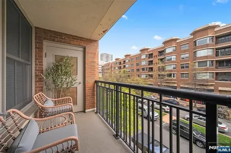 22 Avenue At Port Imperial West New York NJ 07093
