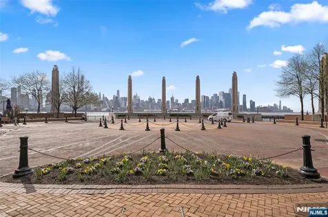 22 Avenue At Port Imperial West New York NJ 07093